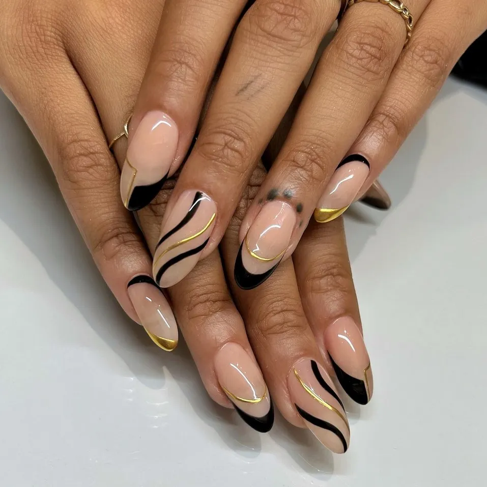 gold black nails