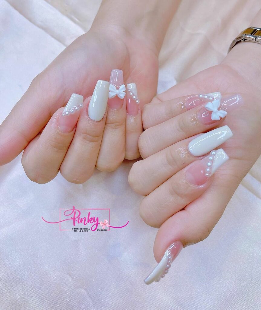 pinky.nails .care 301046927 600252971745611 2290434934374657693 n